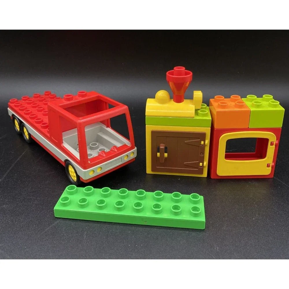 Lego Duplo Vehicle Truck Red Grey Fire Brigade Set 2691 & Misc Blocks LOT 8